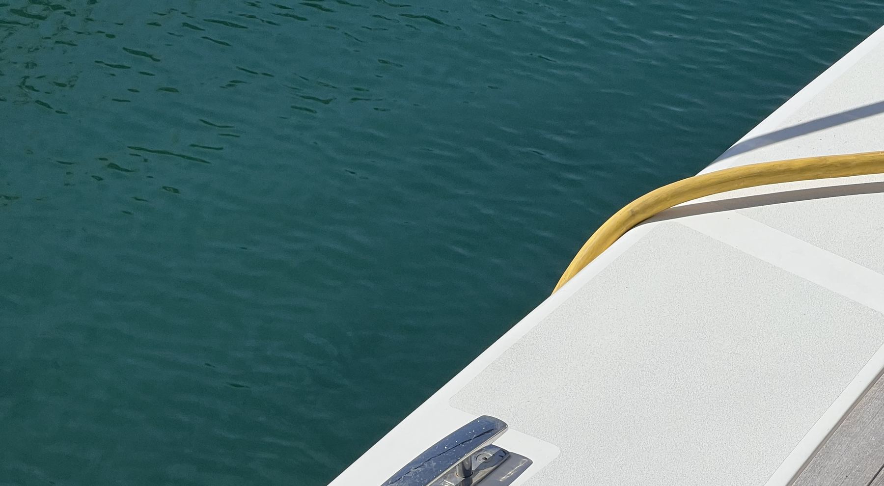 Détail nautique — l'art de l'amarrage